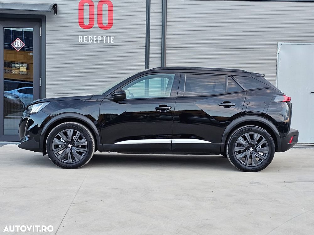 Peugeot 2008 e-2008 GT Line - 8