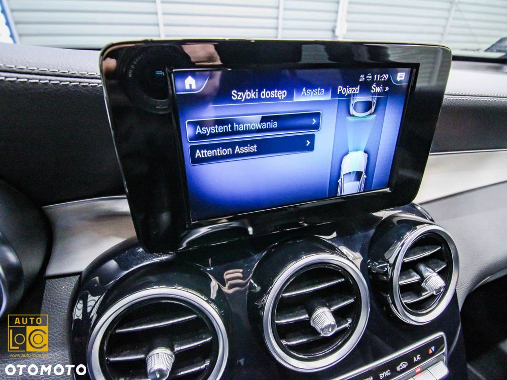 Mercedes-Benz GLC 200 d 4Matic 9G-TRONIC AMG Line - 25