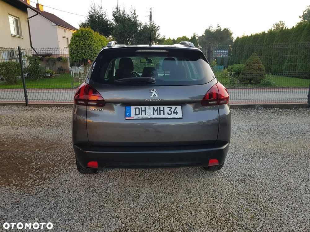 Peugeot 2008 - 5