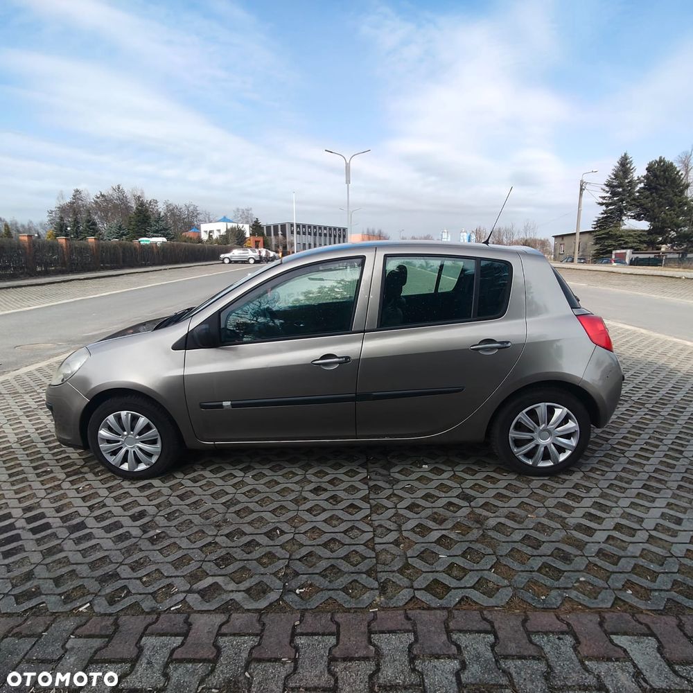 Renault Clio 1.2 16V Expression - 2