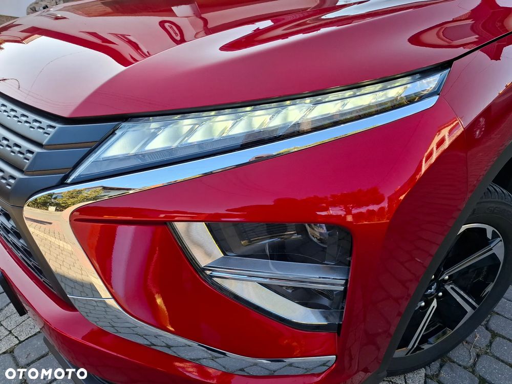 Mitsubishi Eclipse Cross - 12