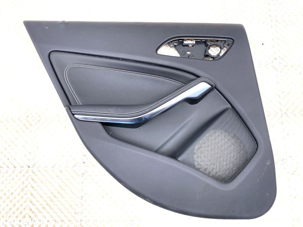 BOCZEK DRZWI LEWY TYŁ  MERCEDES-BENZ KLASA A (W176) 2012 - 2018 A 180 (176.042) 90 kW [122 KM] - 1