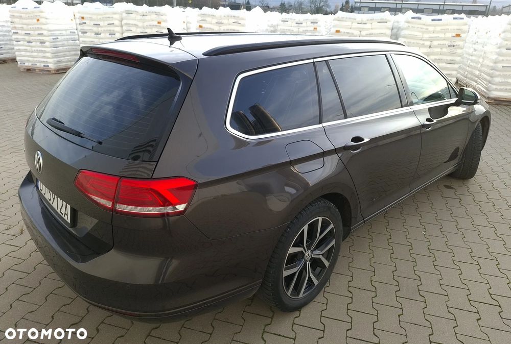 Volkswagen Passat Variant 1.8 TSI BMT Comfortline DSG - 23