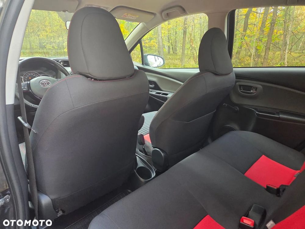 Toyota Yaris 1.33 Prestige - 29