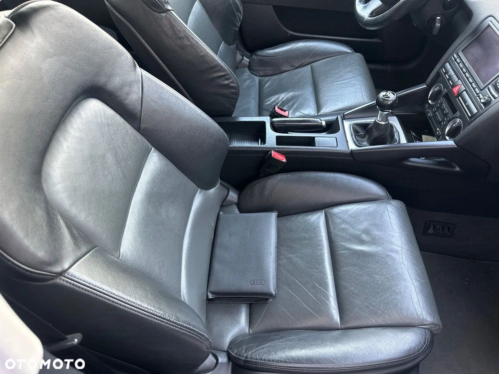 Audi A3 Sportback 2.0 TFSI Ambition - 22