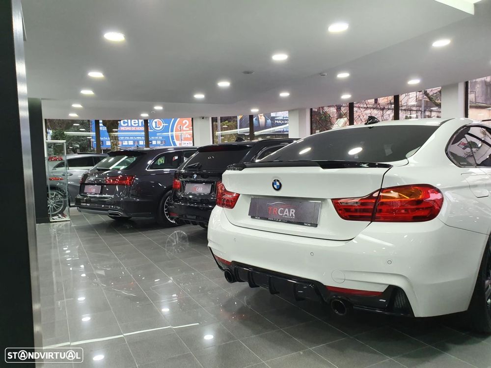 BMW 325 i - 35