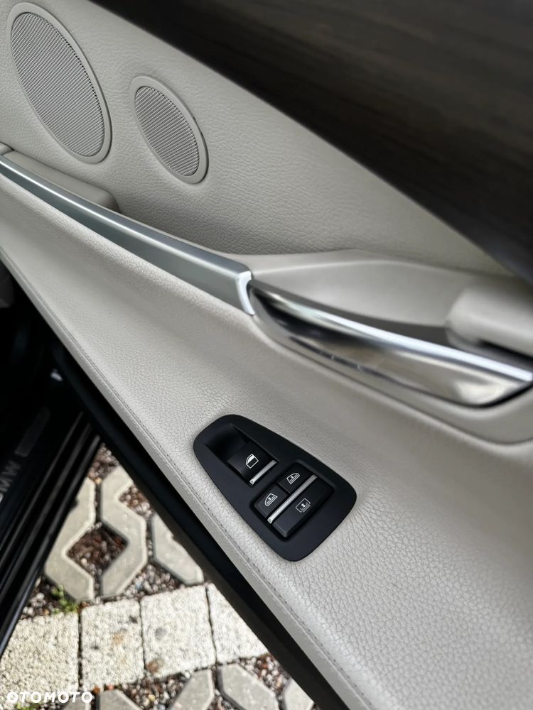 BMW 5GT 520d - 19
