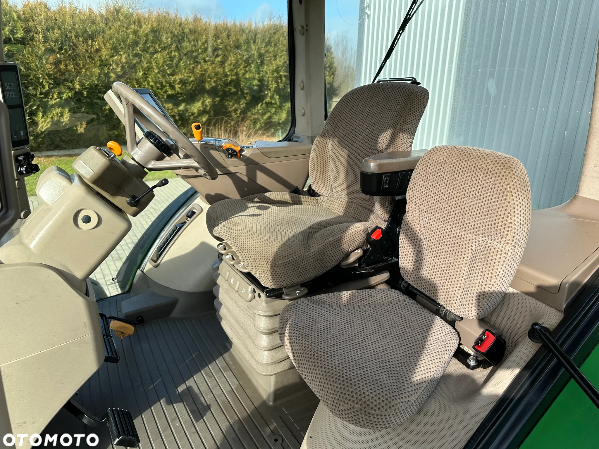 John Deere 8345R - 13