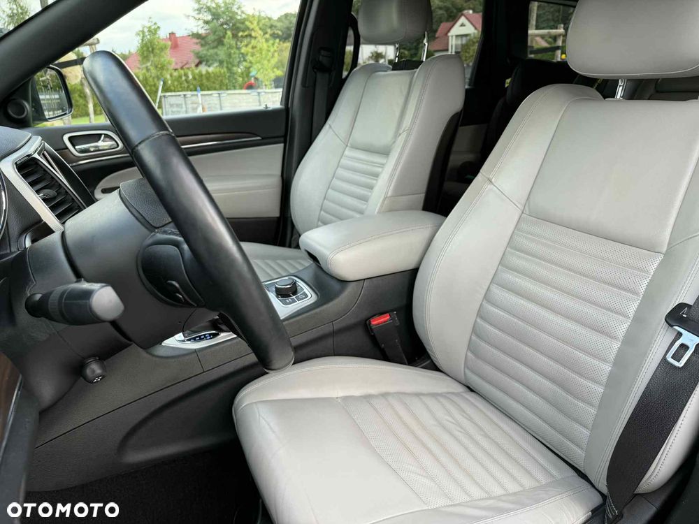 Jeep Grand Cherokee - 7