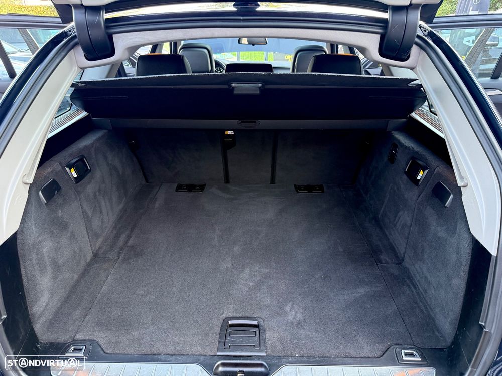 BMW 520 d Aut. Luxury Line - 40