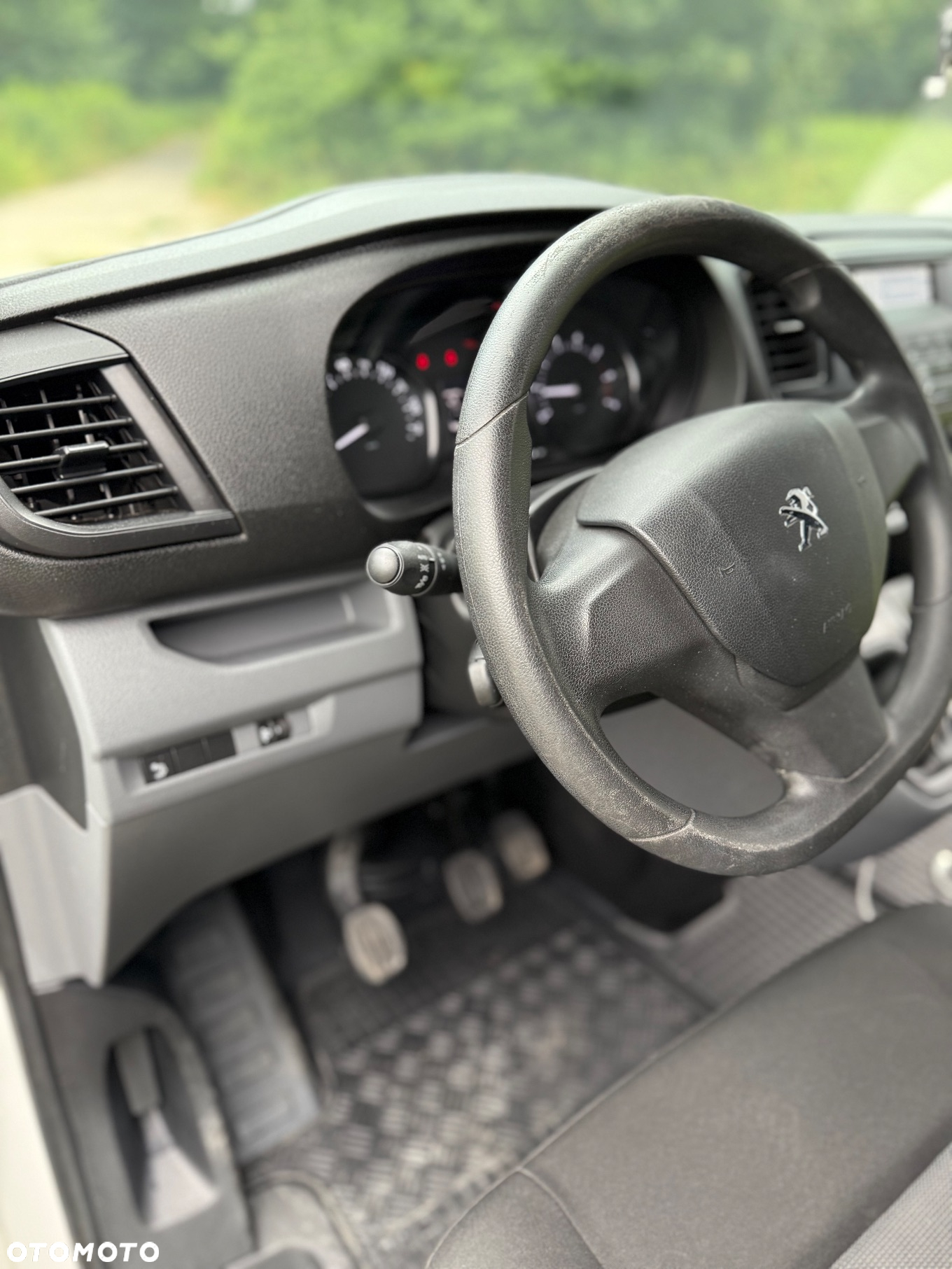 Peugeot Expert 2.0 BlueHDi Standard 3,0t Premium (bryg.) - 13