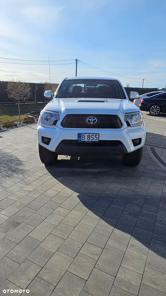 Toyota Tacoma - 6