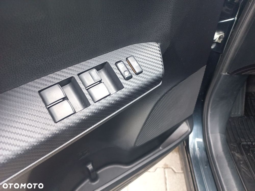 Toyota RAV4 2.0 Premium 4x4 MS - 18
