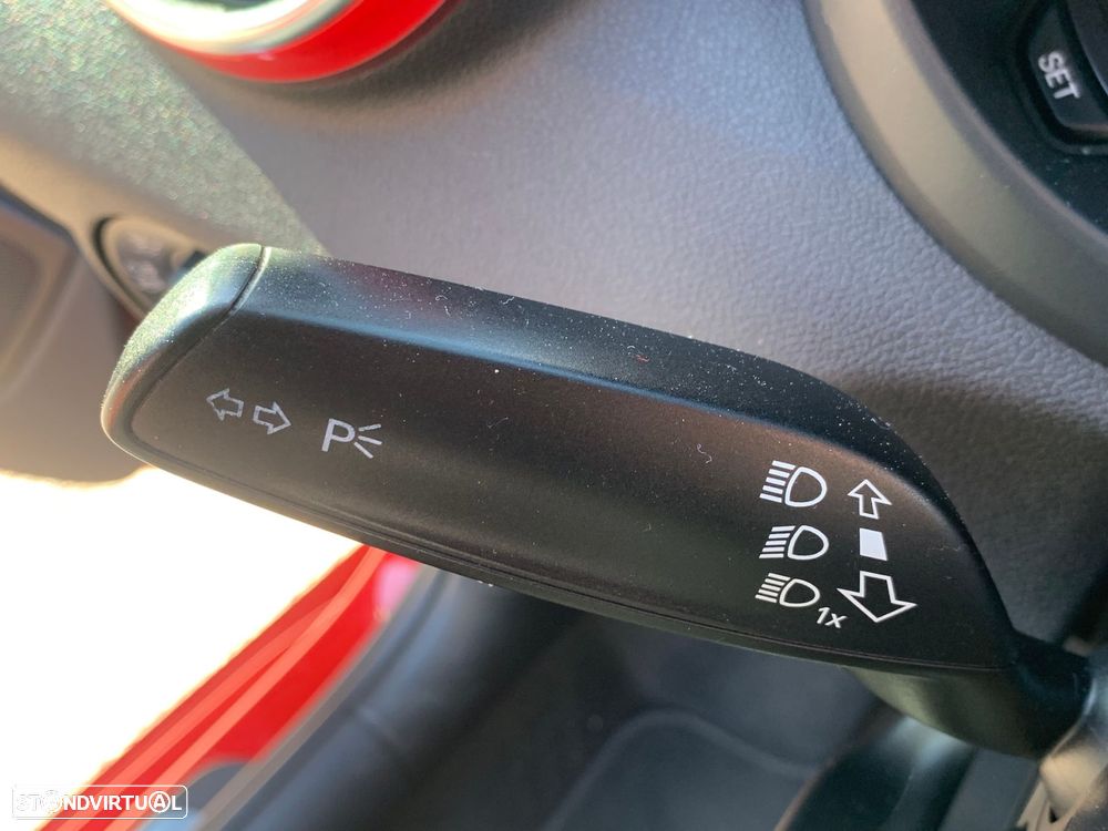 Audi A1 1.2 TFSI S-line - 32