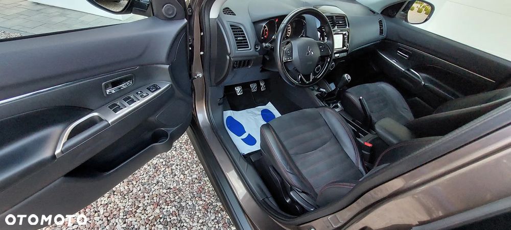 Mitsubishi ASX 1.6 2WD Diamant Edition - 17