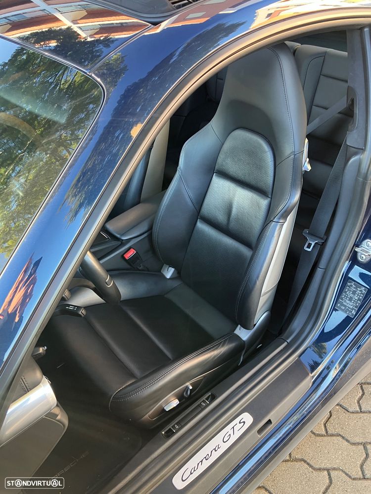 Porsche 911 (991) Carrera GTS - 12