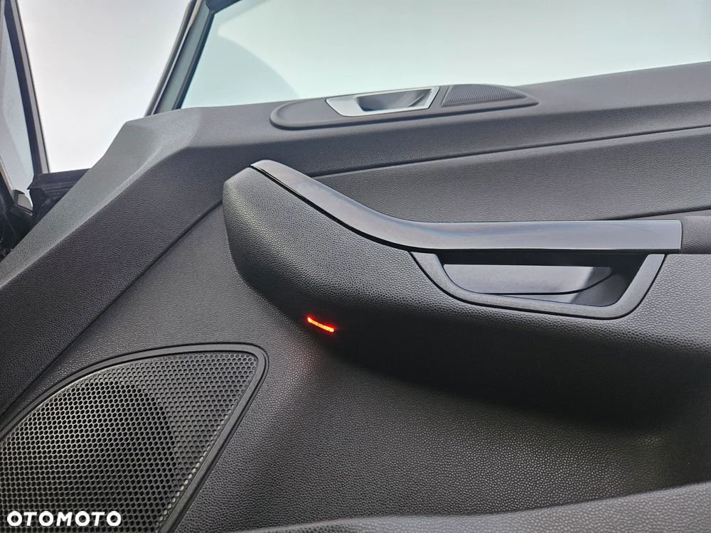 Ford Fiesta 1.0 EcoBoost Titanium ASS - 37