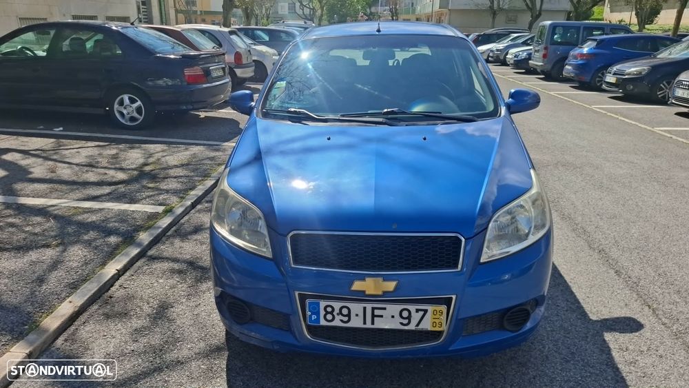 Chevrolet Aveo ver-1-2-16v-confort - 2