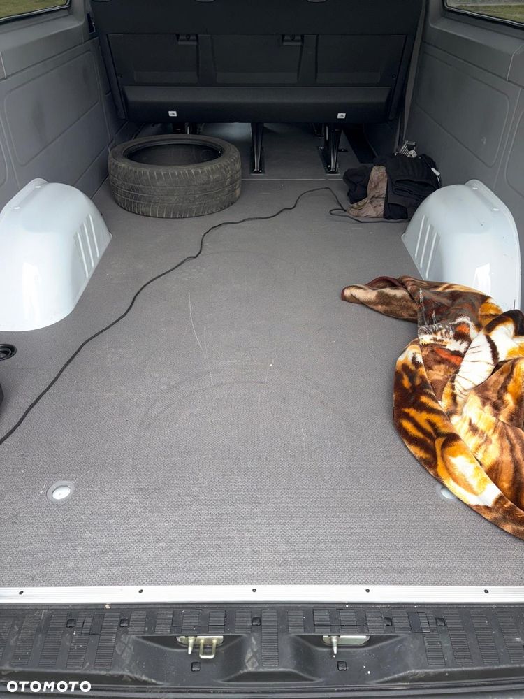 Mercedes-Benz Sprinter - 7