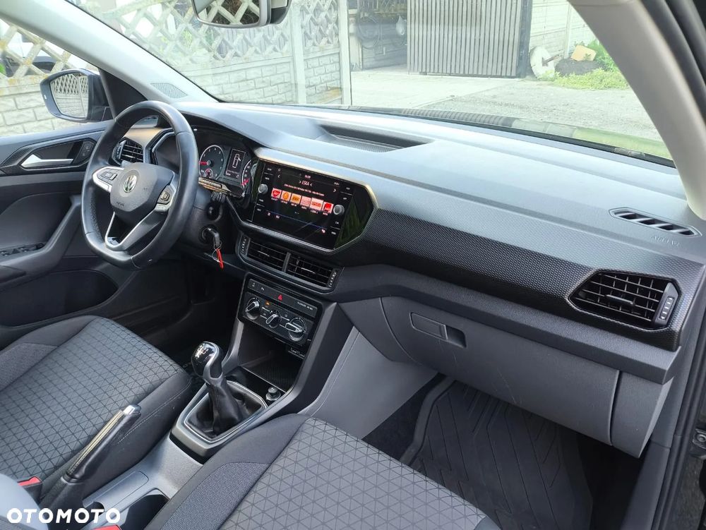 Volkswagen T-Cross 1.0 TSI - 17