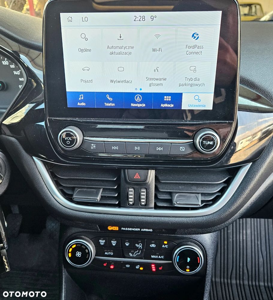 Ford Fiesta 1.0 EcoBoost Titanium ASS - 35