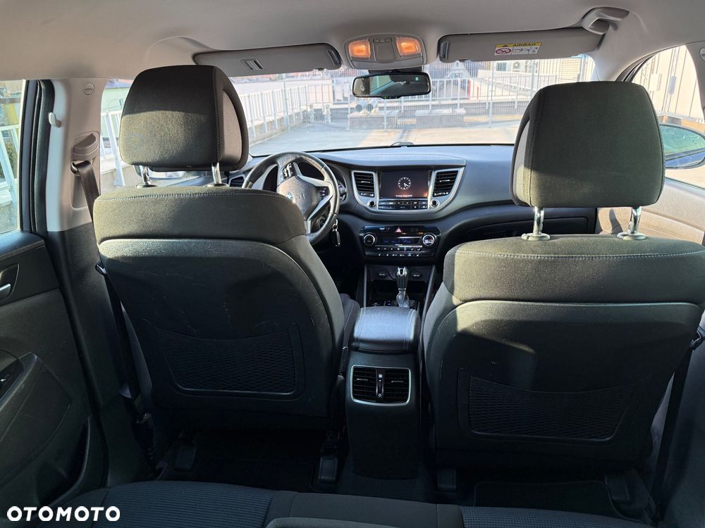 Hyundai Tucson blue 1.7 CRDi 2WD DCT Advantage - 29