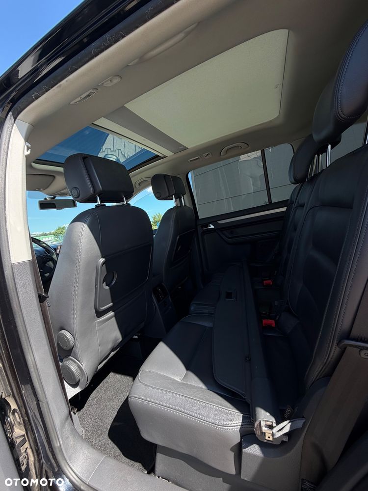 Volkswagen Touran 2.0 TDI DPF Highline DSG - 33