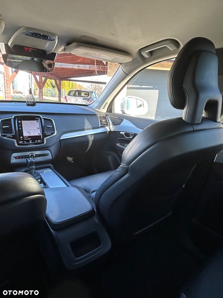 Volvo XC 90 D5 SCR AWD Momentum - 17
