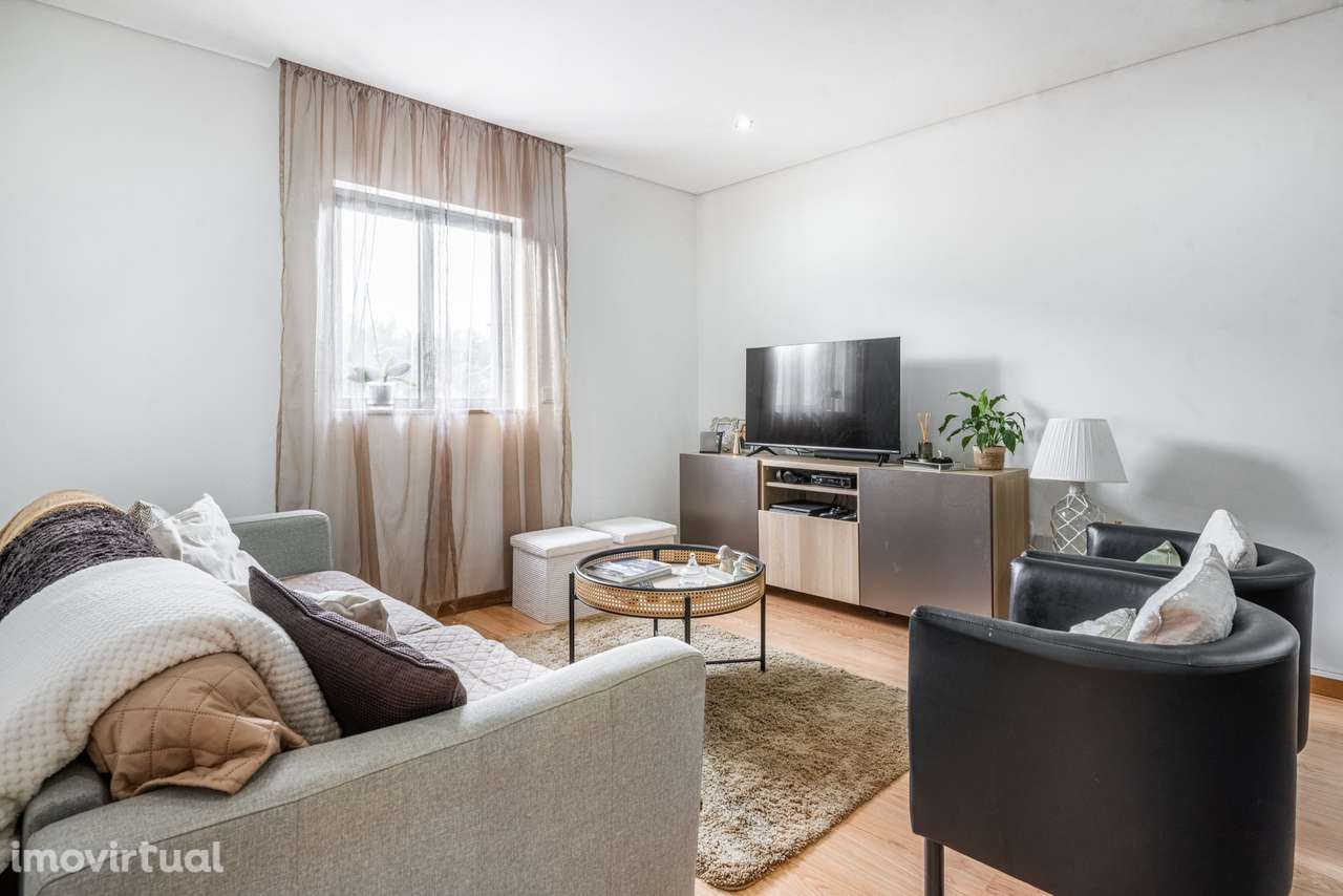 Moradia térrea T2 localizada em Nogueira - Grande imagem: 2/22