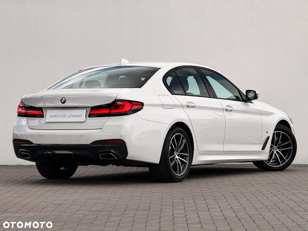 BMW Seria 5 520d xDrive M Sport sport - 3