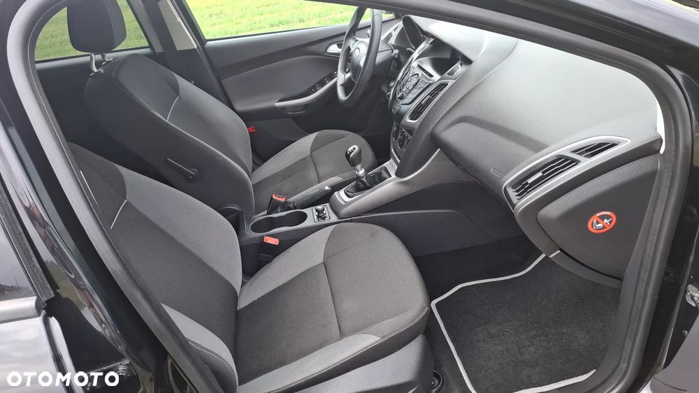 Ford Focus - 11