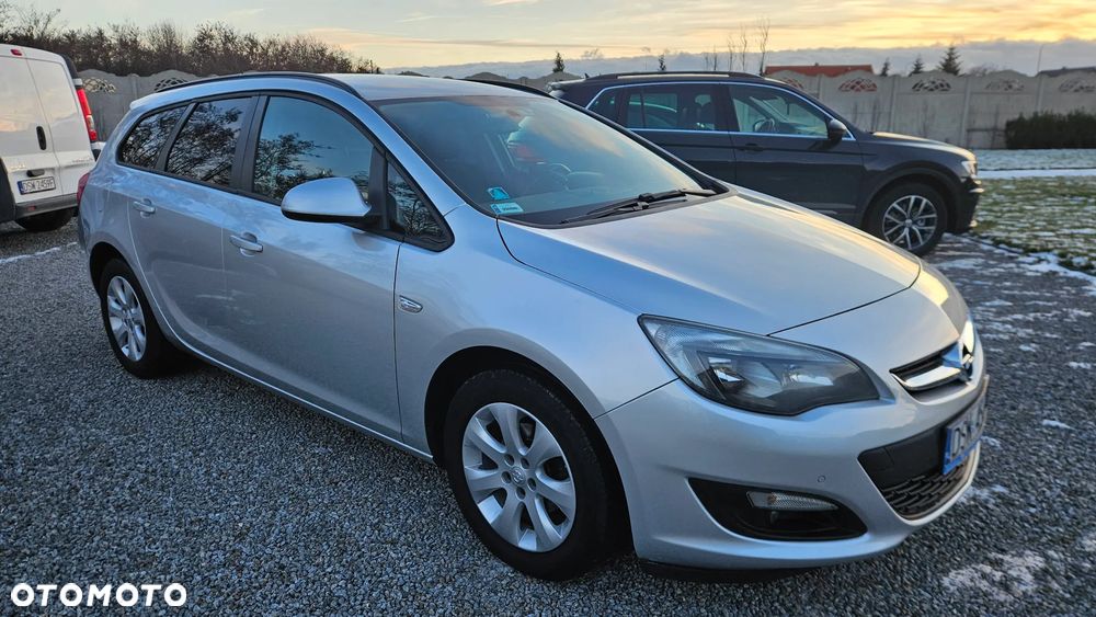 Opel Astra 1.4 T Enjoy - 13