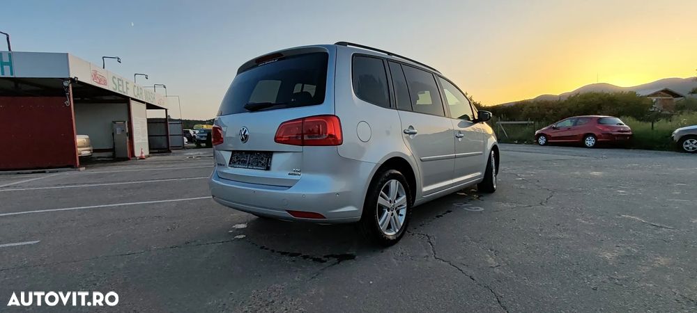 Volkswagen Touran 1.6 TDI DPF BlueMotion Technology MATCH - 3