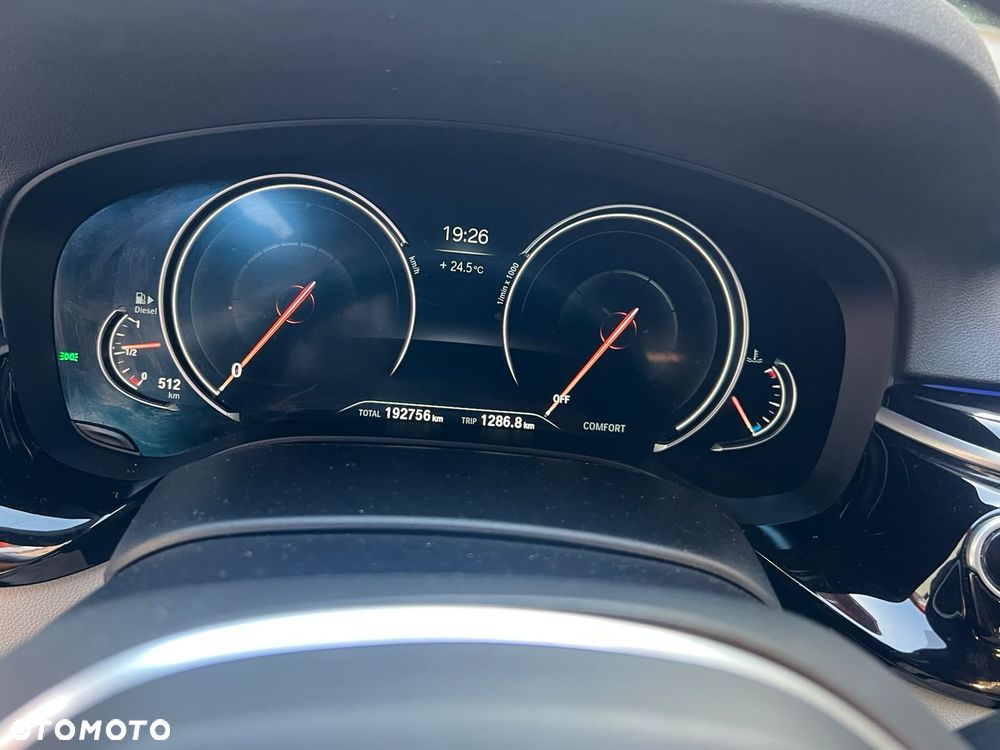 BMW Seria 5 520d xDrive M Sport sport - 21