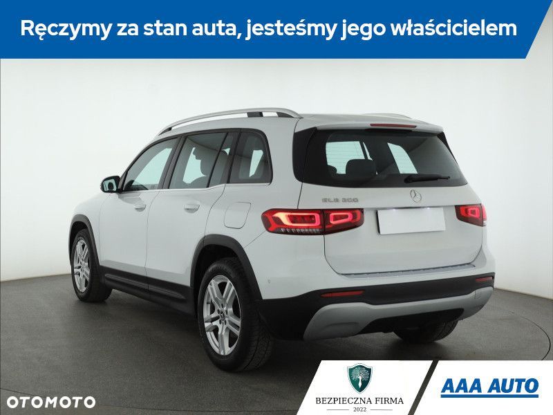 Mercedes-Benz GLB - 6