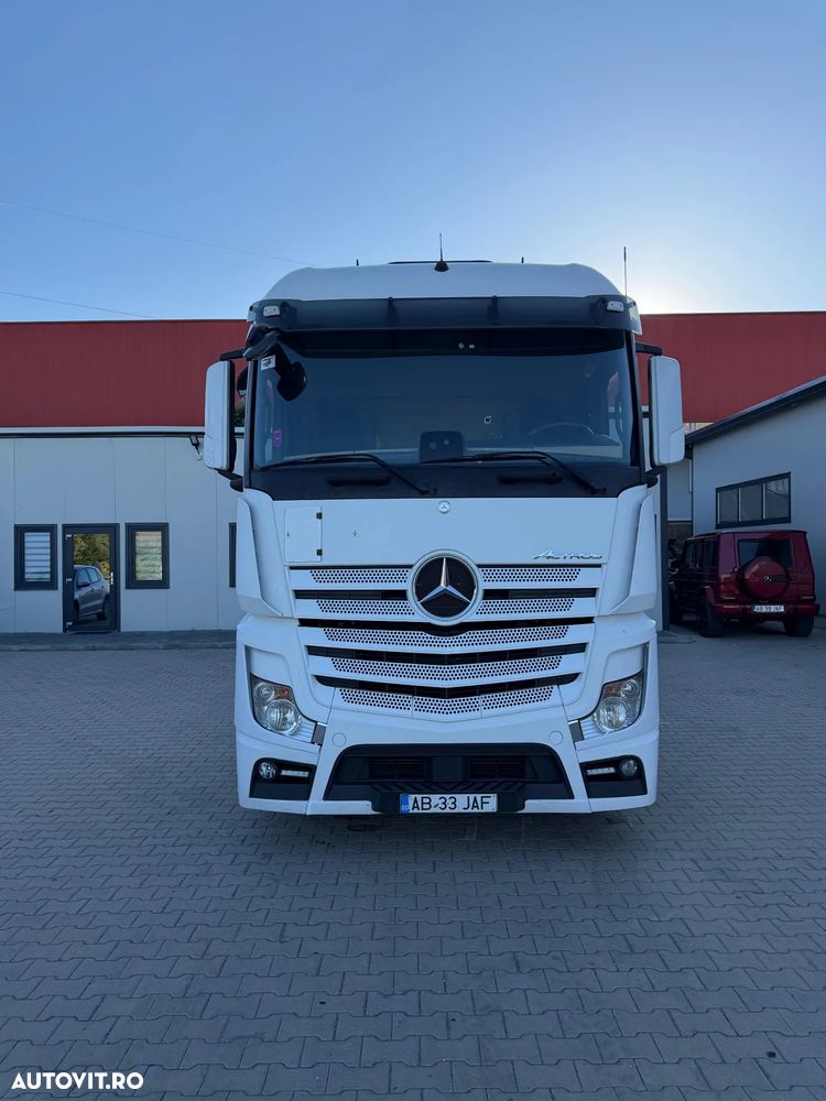 Mercedes-Benz ACTROS - 1