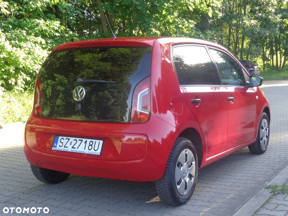 Volkswagen up! move - 11
