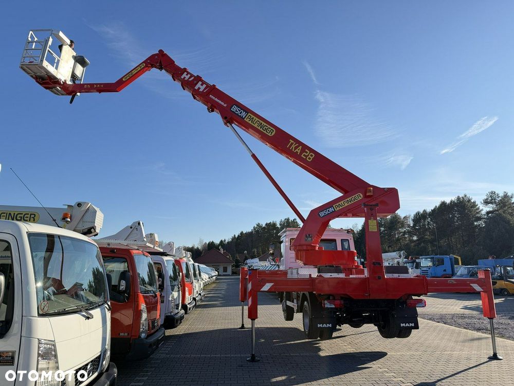 MAN TGL 8.180 Zwyżka Palfinger TKA 28 m w bok 20m podnośnik - 26