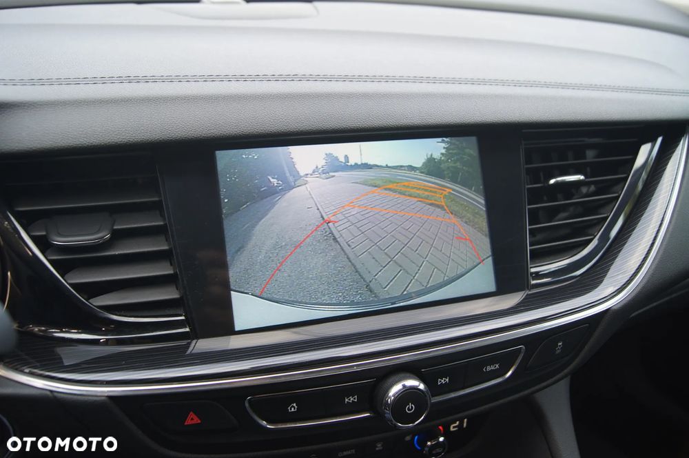 Opel Insignia Grand Sport 1.6 Diesel (118g) Business Innovation - 18