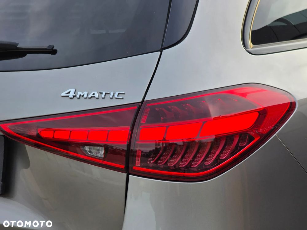 Mercedes-Benz Klasa C 220 d mHEV 4-Matic AMG - 17