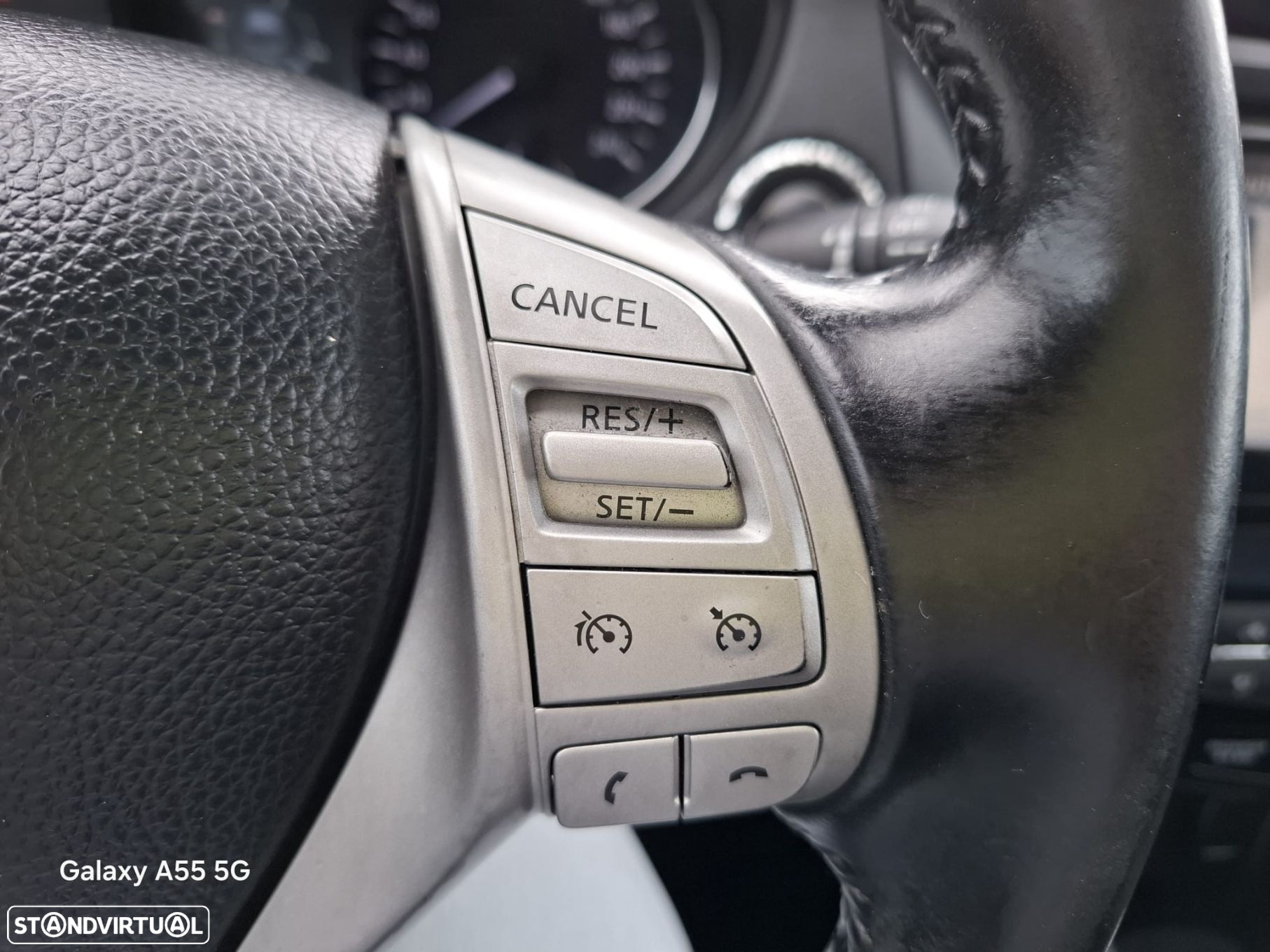 Nissan Qashqai 1.5 dCi N-Connecta 18 - 29