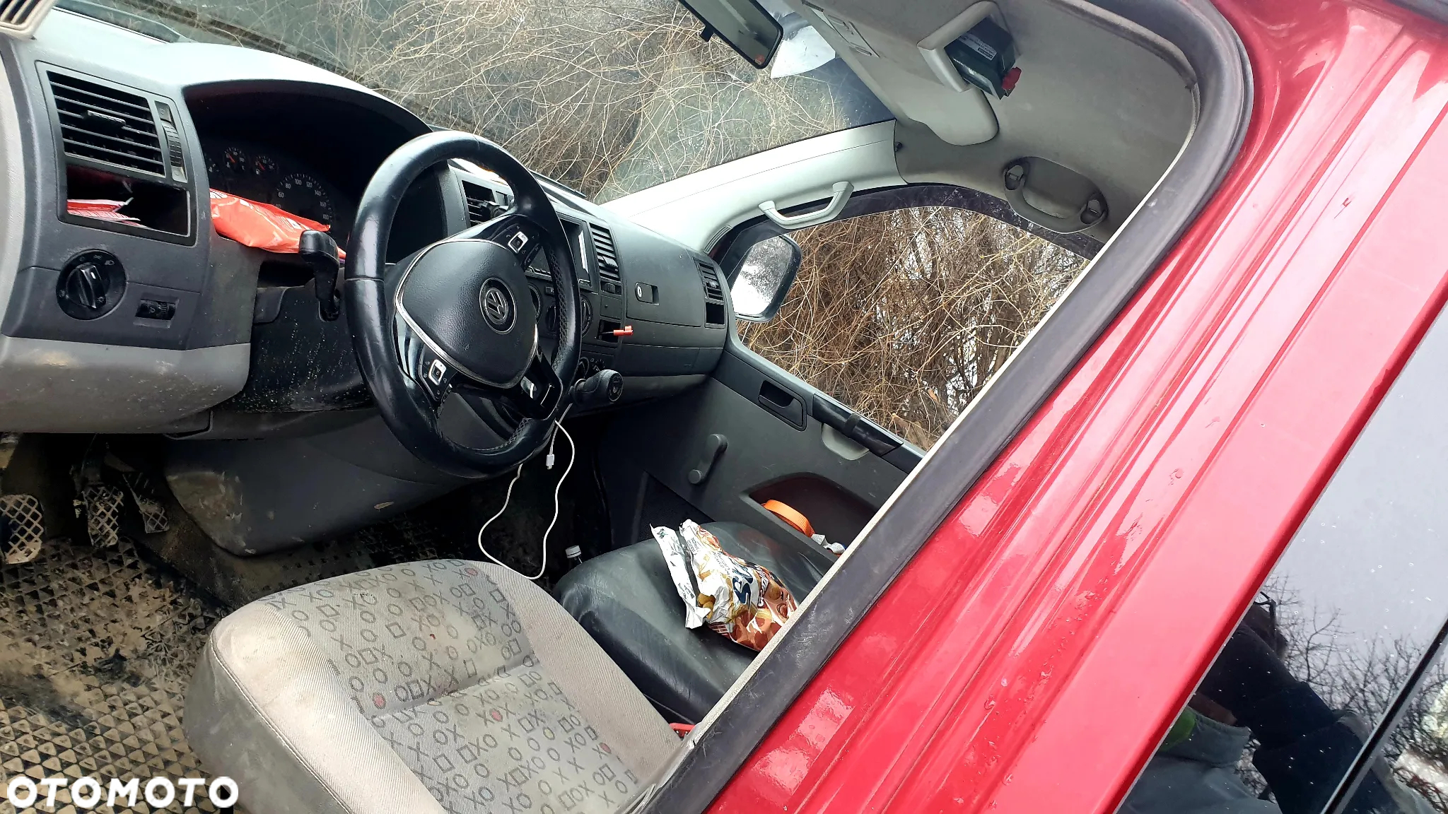 Volkswagen Transporter - 8