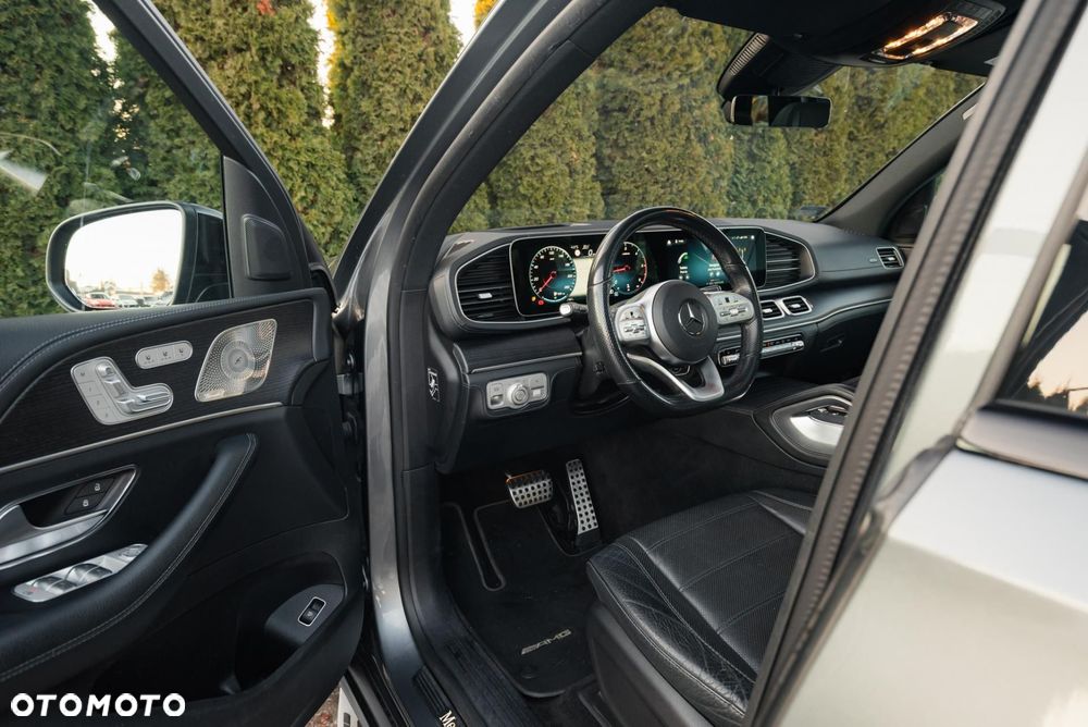 Mercedes-Benz GLS - 9