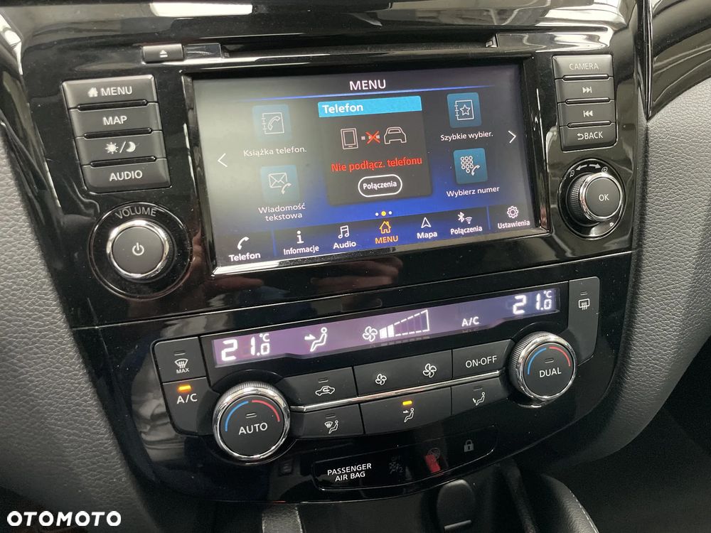 Nissan Qashqai 1.3 DIG-T N-Connecta DCT - 21