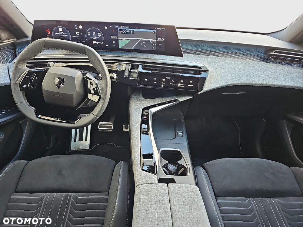 Peugeot 3008 1.2 PureTech mHEV GT S&S e-DCS6 - 23