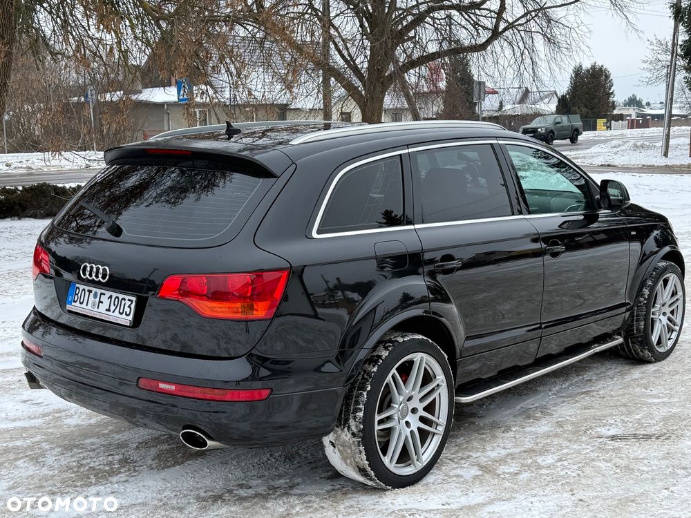 Audi Q7 - 12