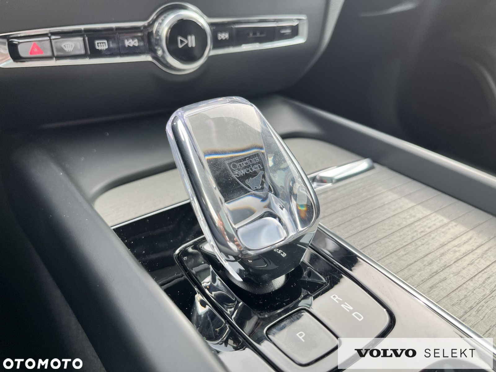 Volvo V60 Cross Country - 25