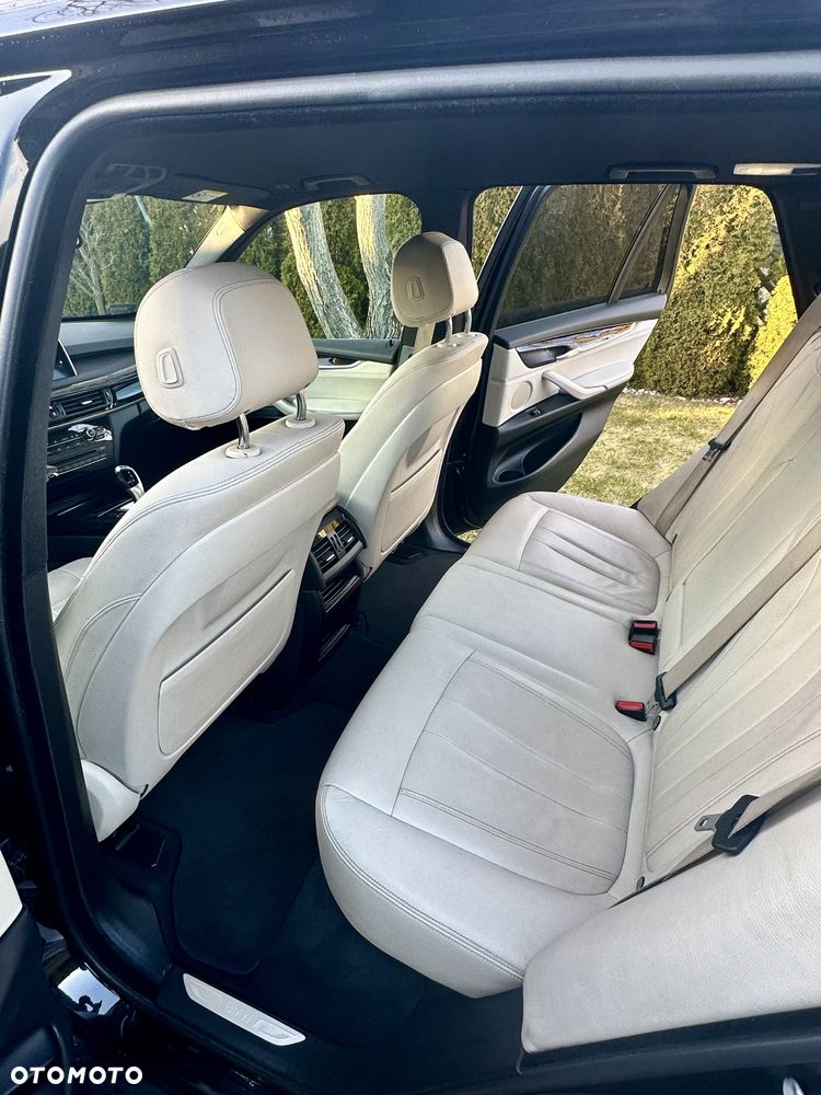 BMW X5 xDrive25d - 11