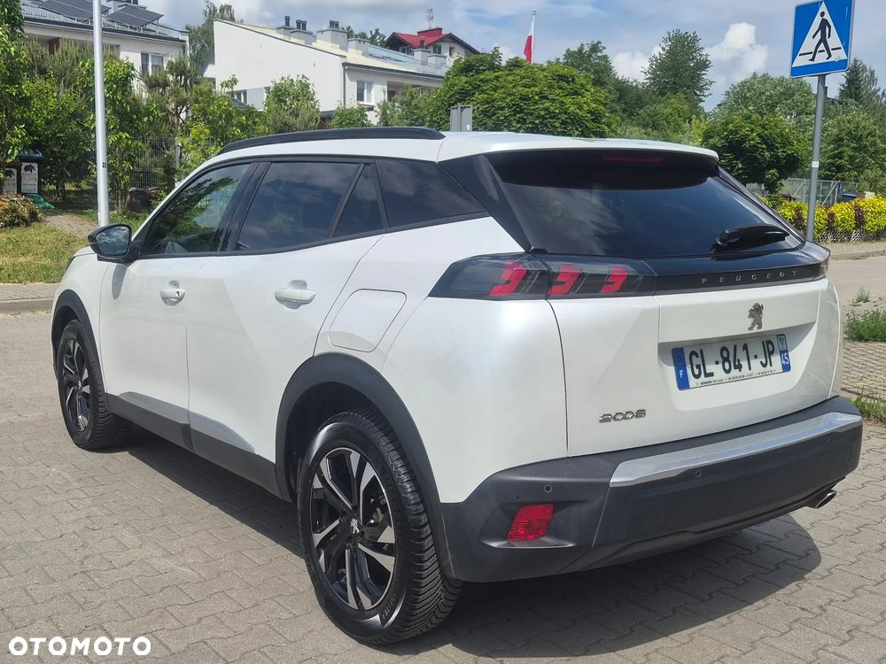 Peugeot 2008 - 4