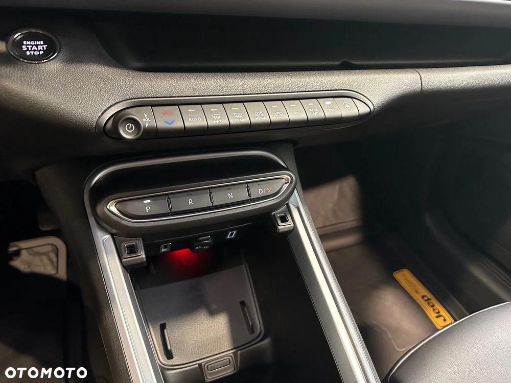 Jeep Avenger 1.2 T3 mHEV The North Face 4xe eDCT6 - 15